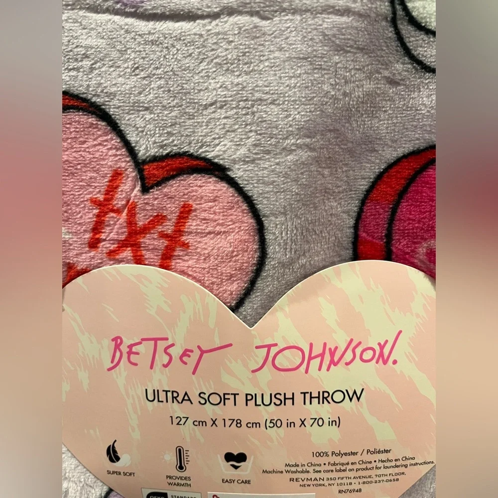 Betsey Johnson Pink and Purple Heart Valentine’s Day Throw Blanket